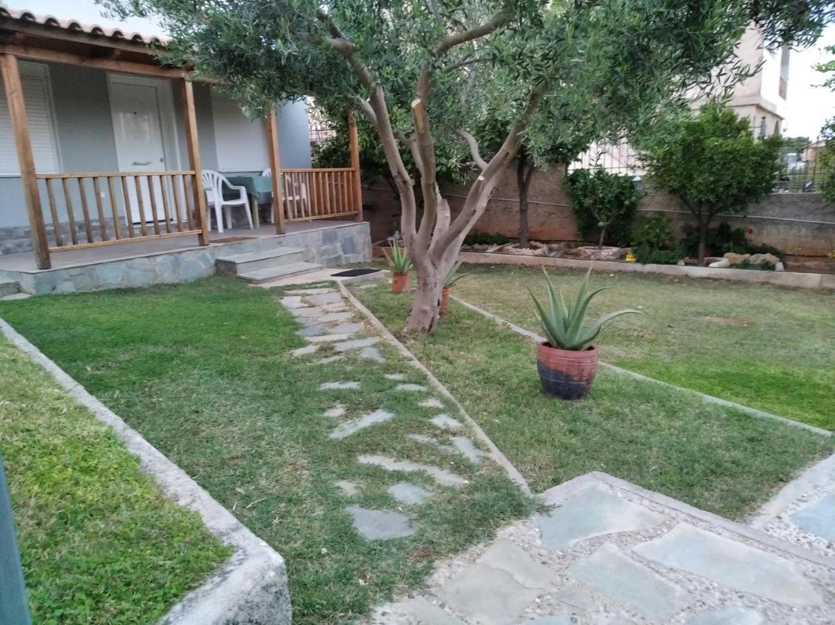 Vila Garden House-Free Transfer From Airport Artemida  Exteriér fotografie